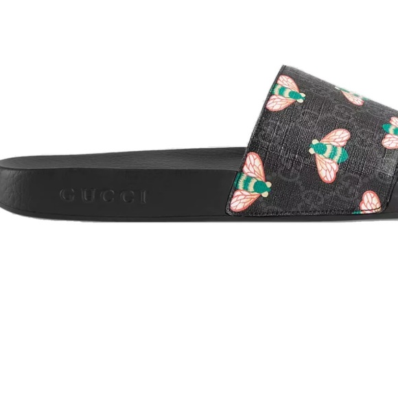Authentic Mens Gucci GG supreme H2O Bee slides - Picture 3 of 7